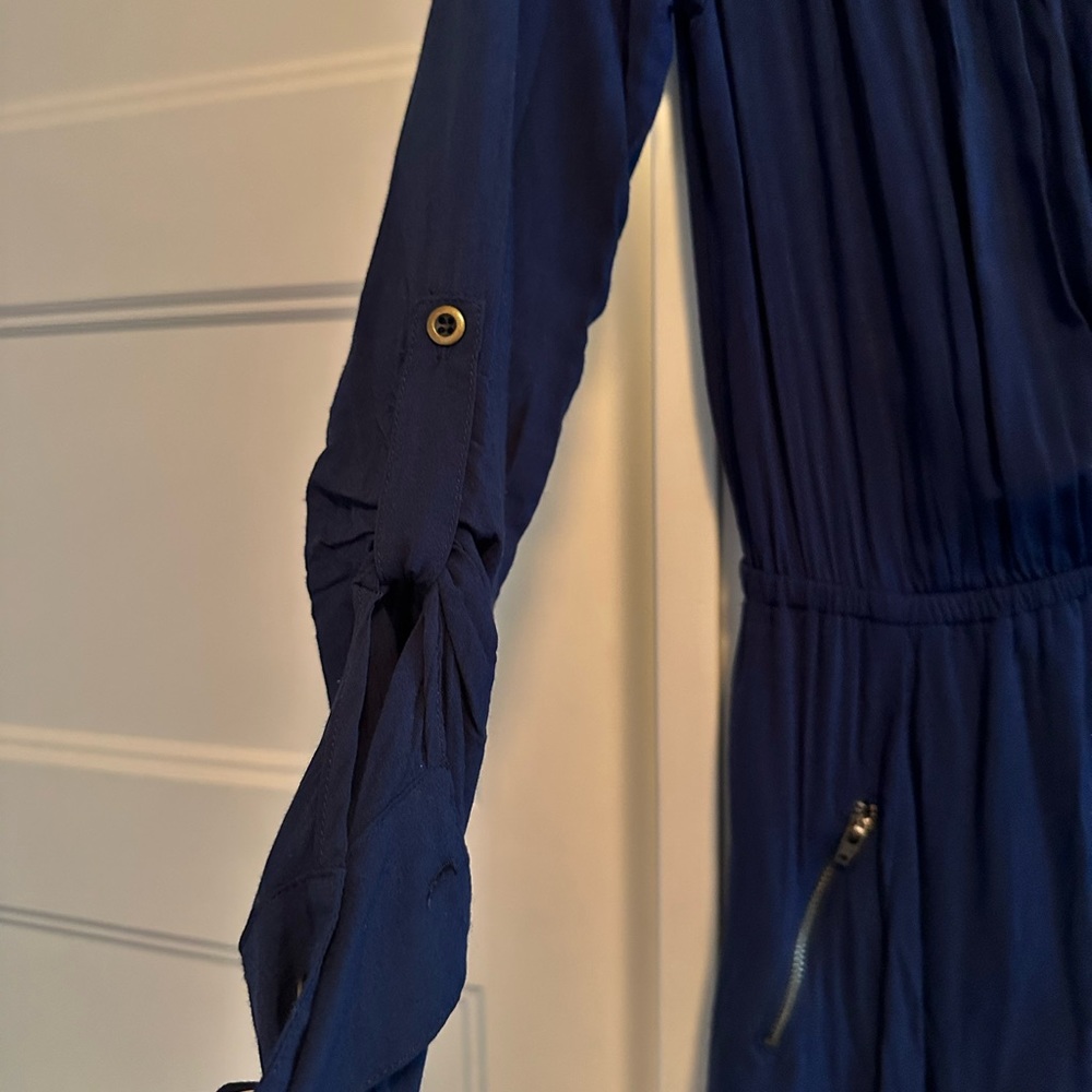 Beautiful Blue Dress - Picture 5 of 6